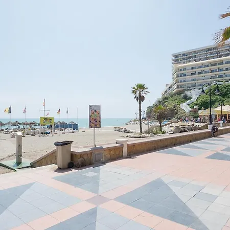 Appartamento Malagasuite Front Beach & Parking