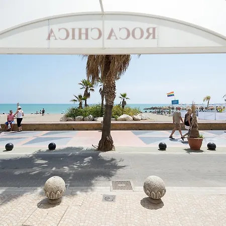 Malagasuite Front Beach & Parking *
